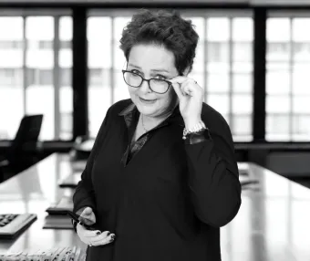 Daphne van der Wilt, Eigenaar