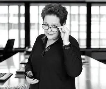 Daphne van der Wilt, Eigenaar